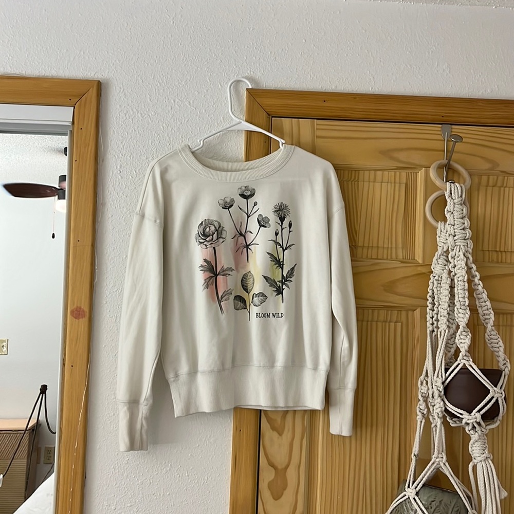 Fifth Sun crew neck